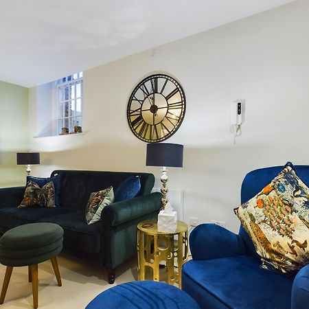 Апартаменти Modern Duplex Central Free Parking Wi-Fi Челтнем Екстер'єр фото