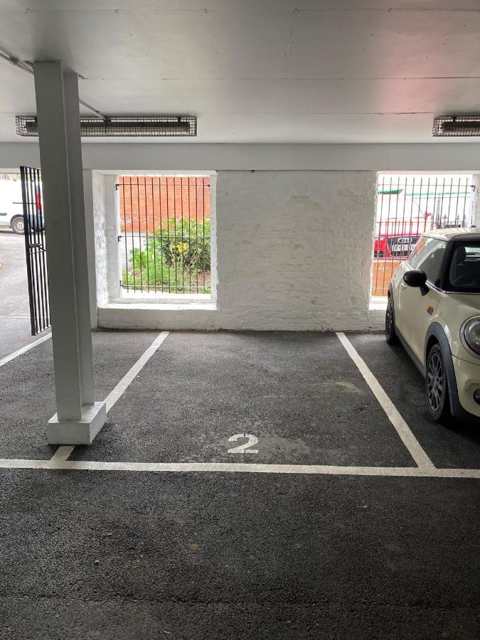 Апартаменти Modern Duplex Central Free Parking Wi-Fi Челтнем Екстер'єр фото